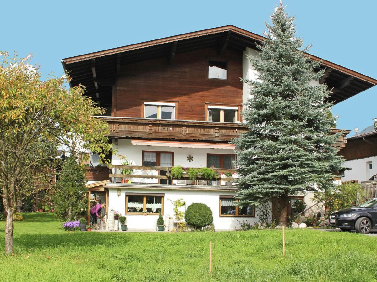 Spacious Apartment In Stumm Tyrol With Balcony ห้อง รูปภาพ